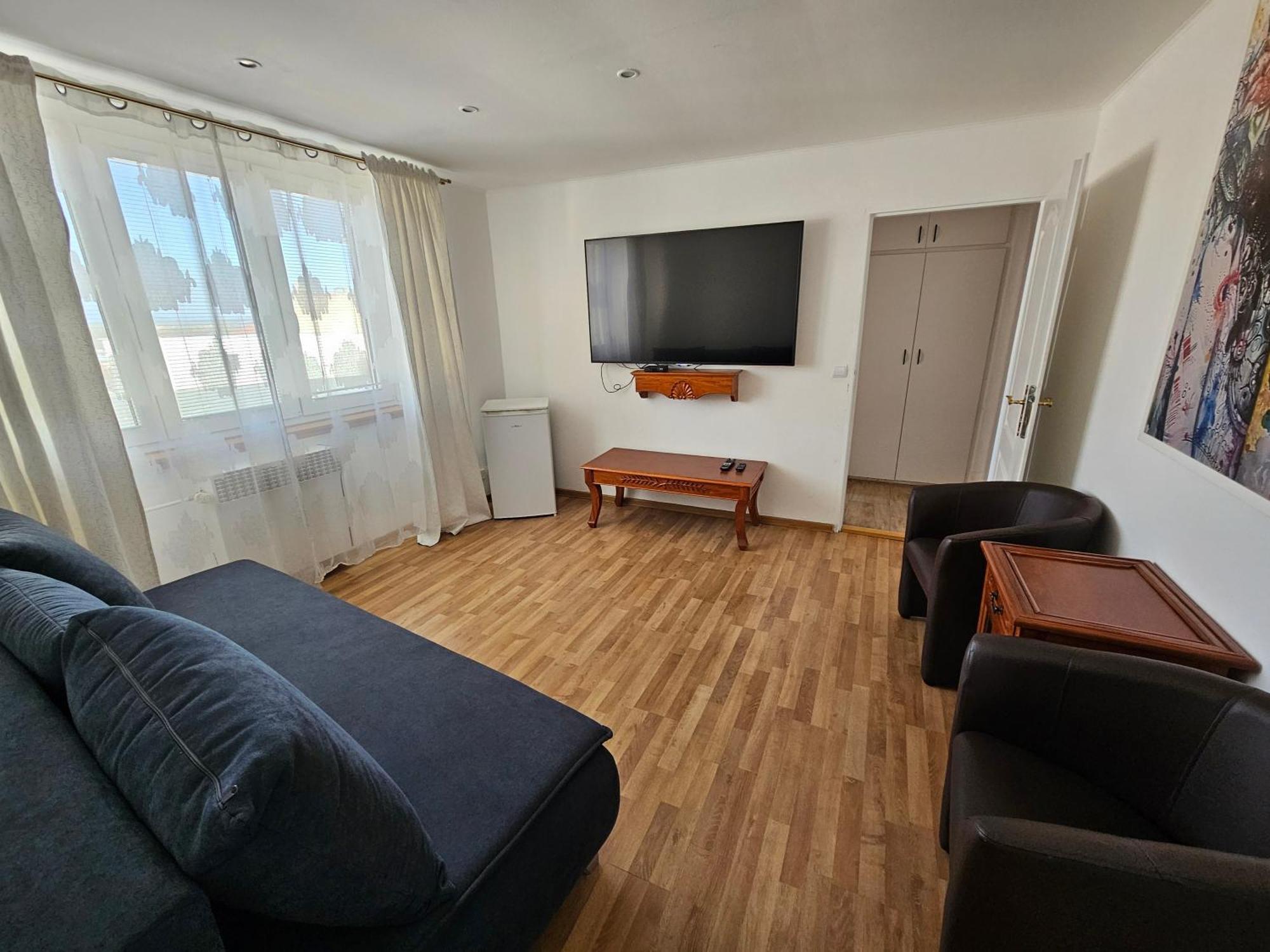 לוני Hotel Union מראה חיצוני תמונה