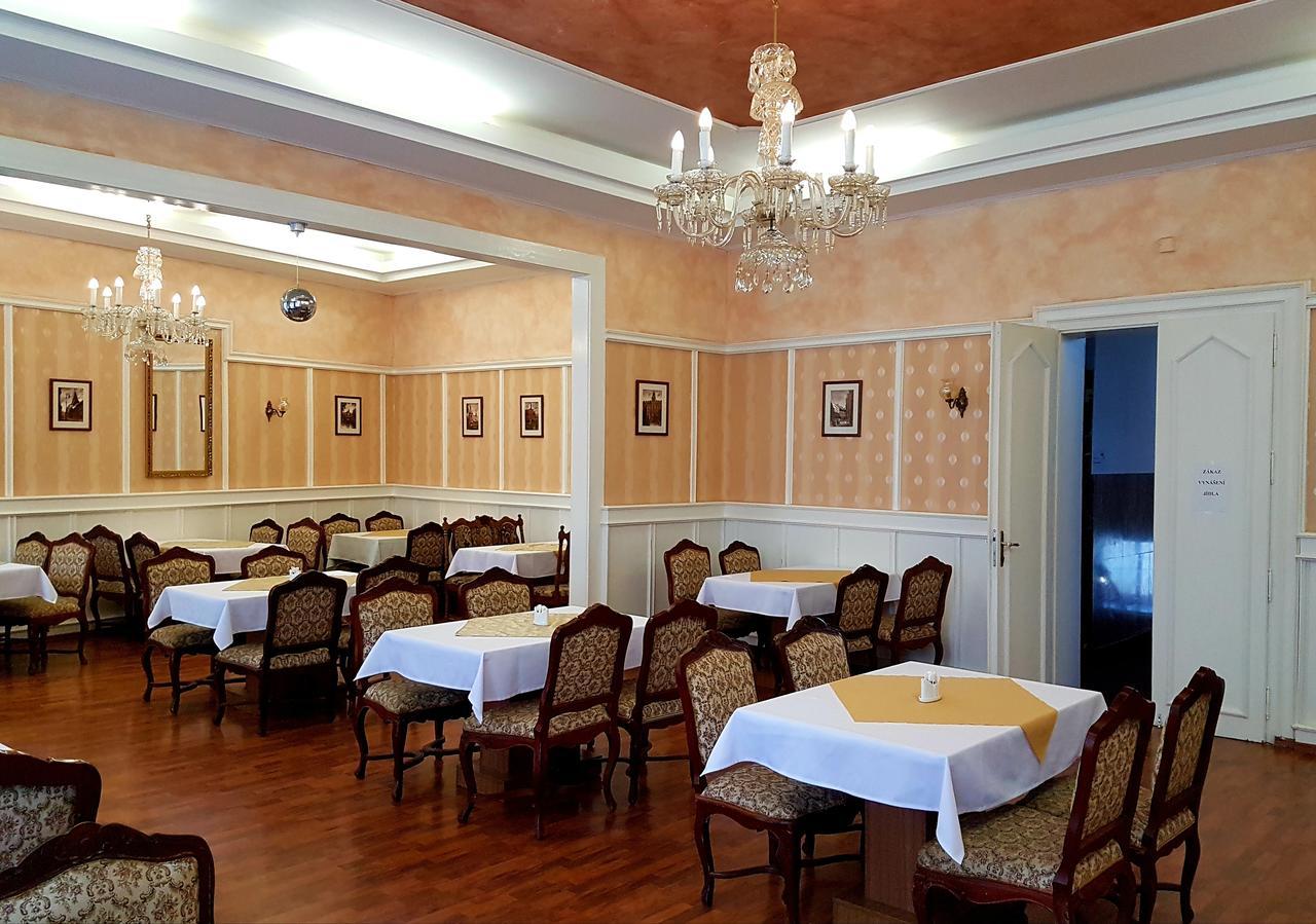לוני Hotel Union מראה חיצוני תמונה